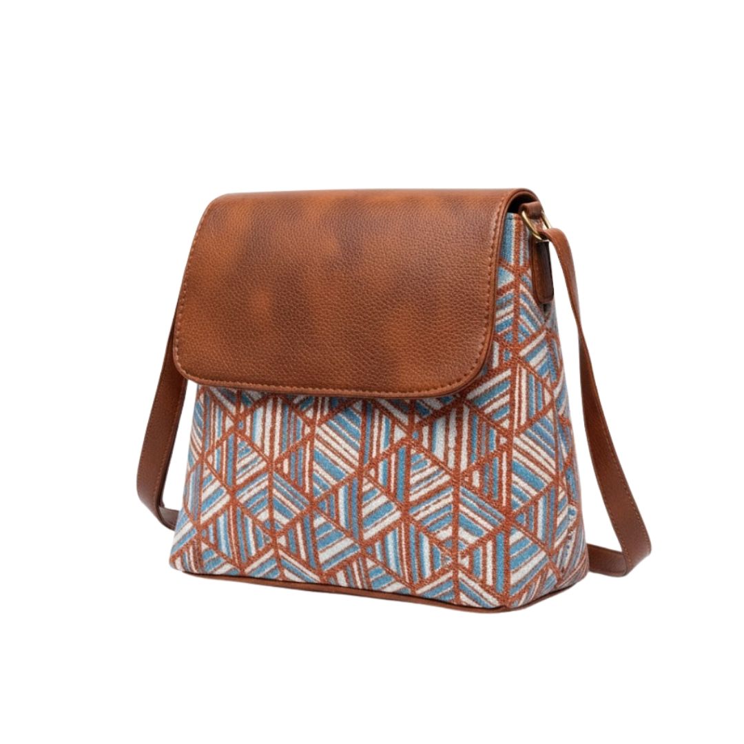 Stylish Leather Flap Sling Bag for Everyday Use 151